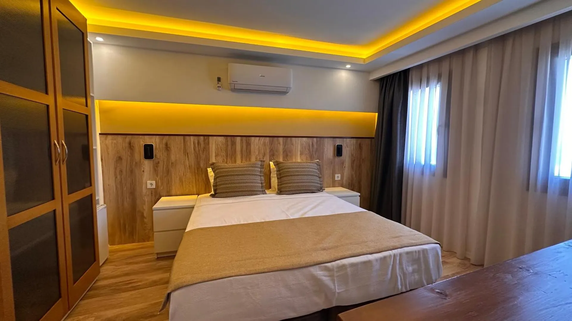 בודרום Loca Centre Hotel