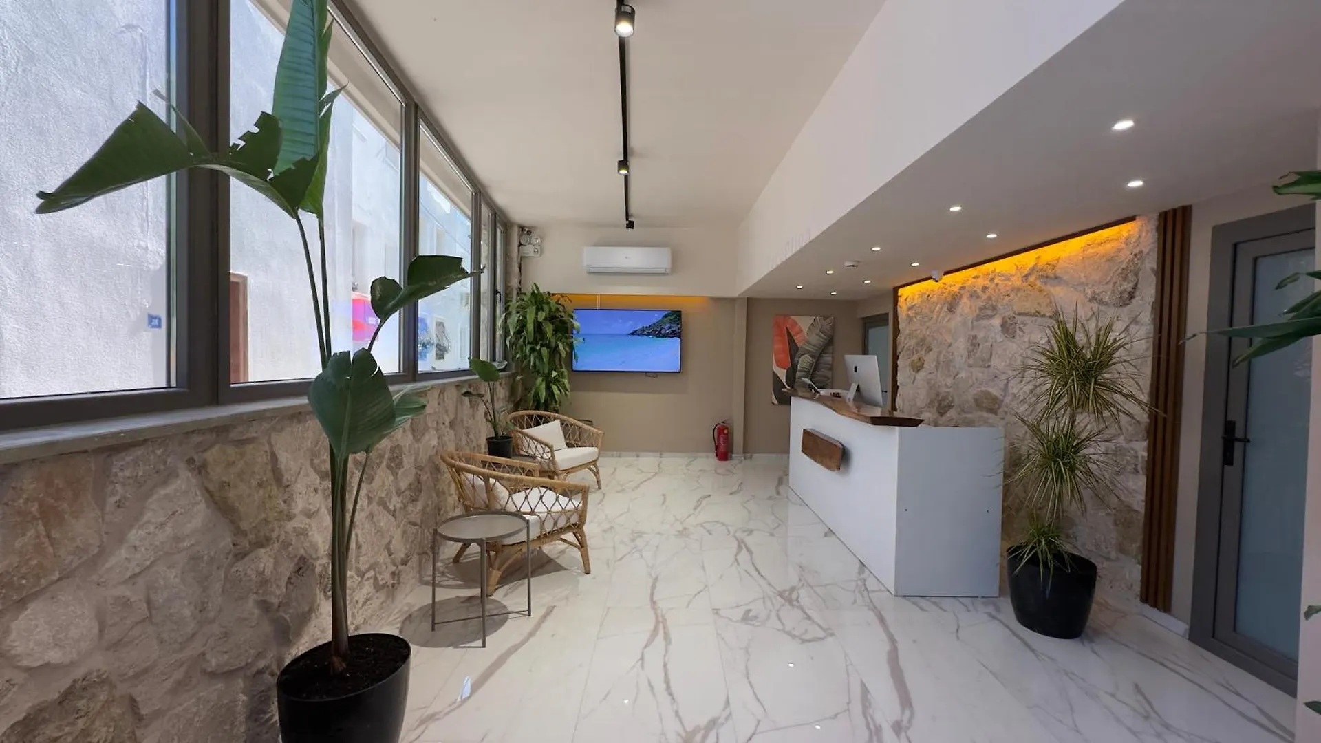 בודרום Loca Centre Hotel